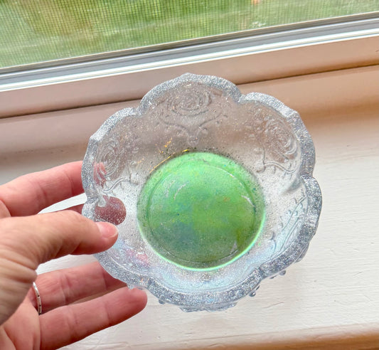 Beautiful Resin Trinket Bowl